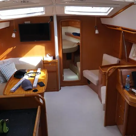Botel Cruzeiro De 7 Dias Em Portugal A Bordo De Um Veleiro